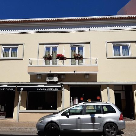 Alojamento Ferreira - Apartamento A Apartamento Santiago do Cacém Exterior foto